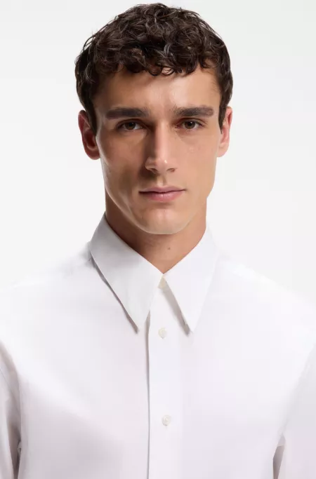 Relaxed-fit shirt in cotton poplin with point collar
