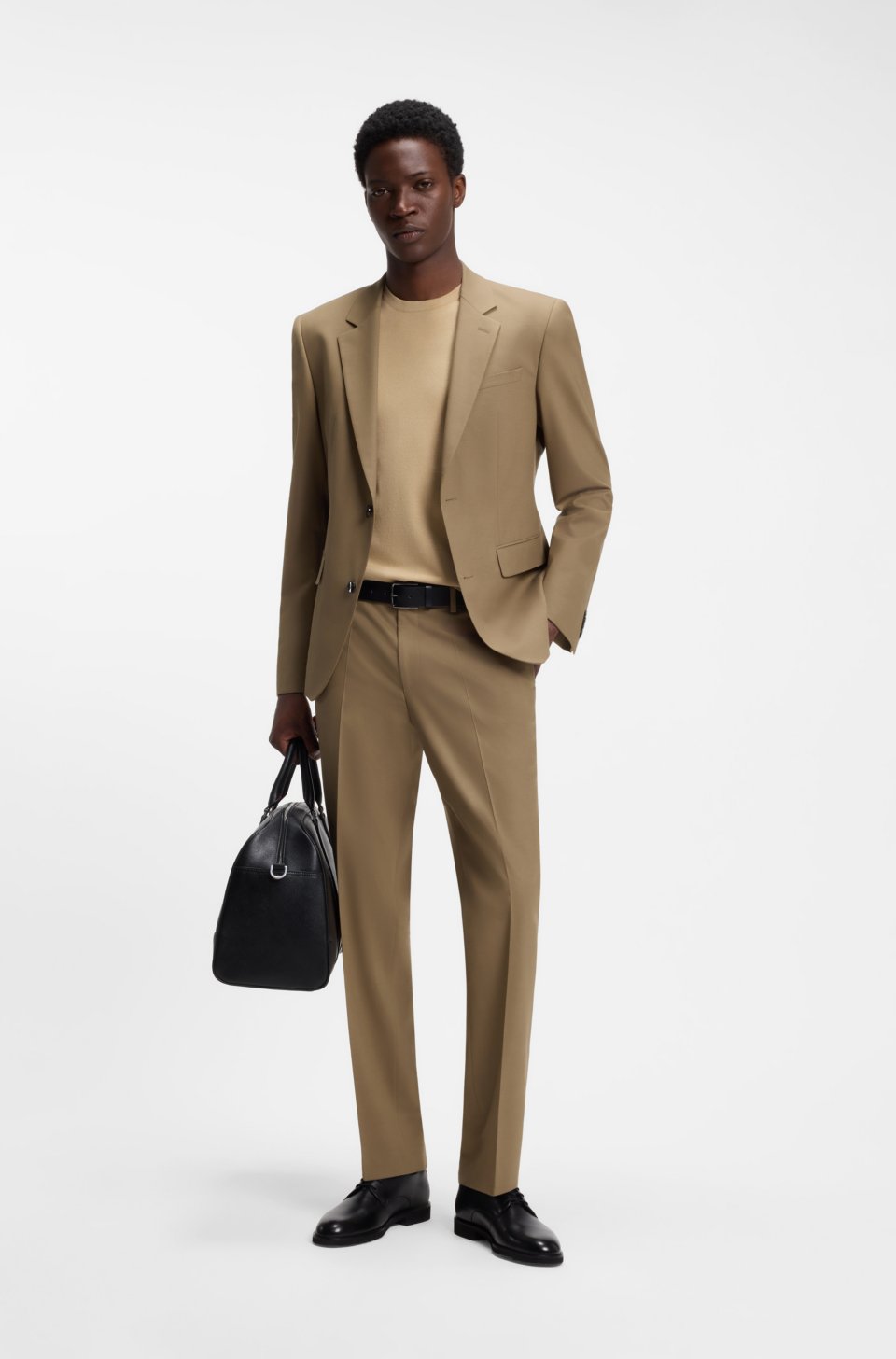 Two-piece slim-fit suit in a stretch wool blend