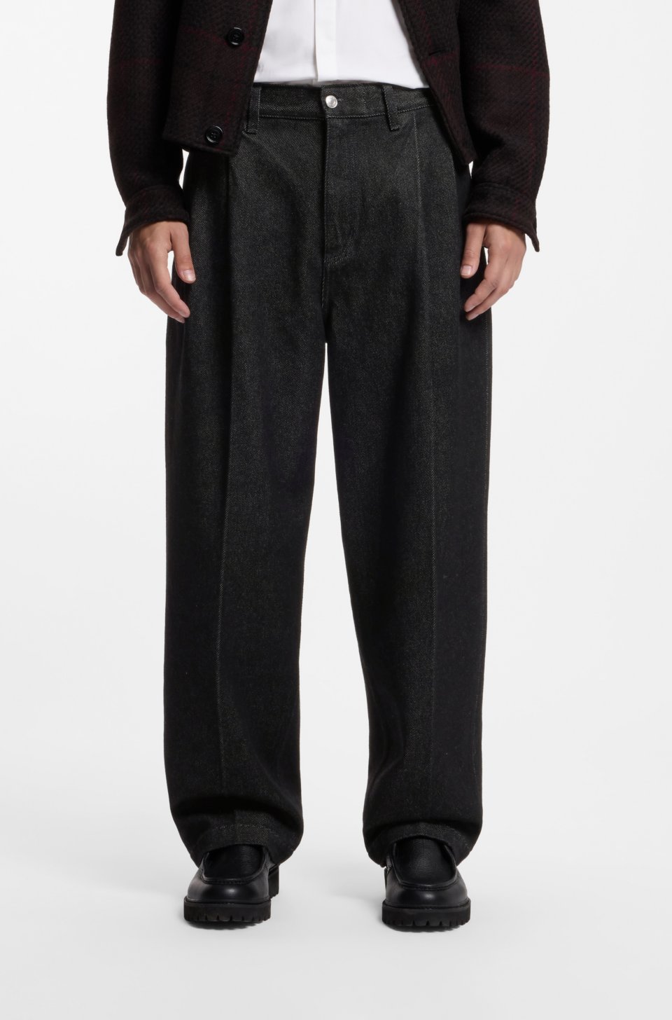 Relaxed-fit jeans in heavyweight black denim