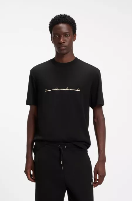 Relaxed-fit T-shirt with zigzag stitching detail