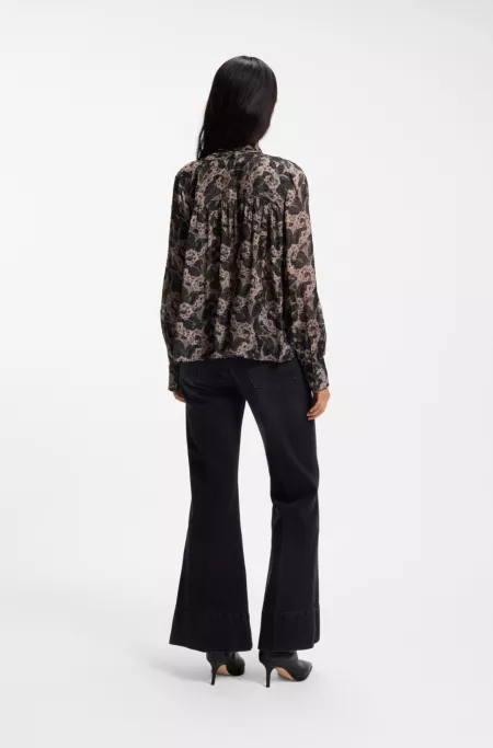 Tailored blouse with metallic thread print