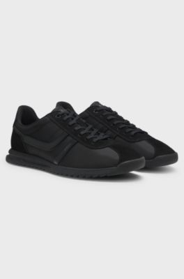 Lowtop Sneakers mit Kunstleder-Details, Schwarz