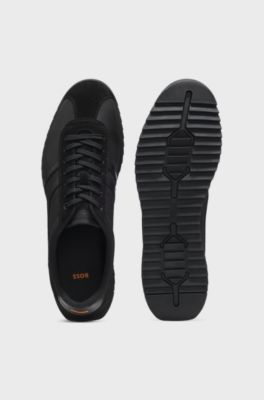 Lowtop Sneakers mit Kunstleder-Details, Schwarz
