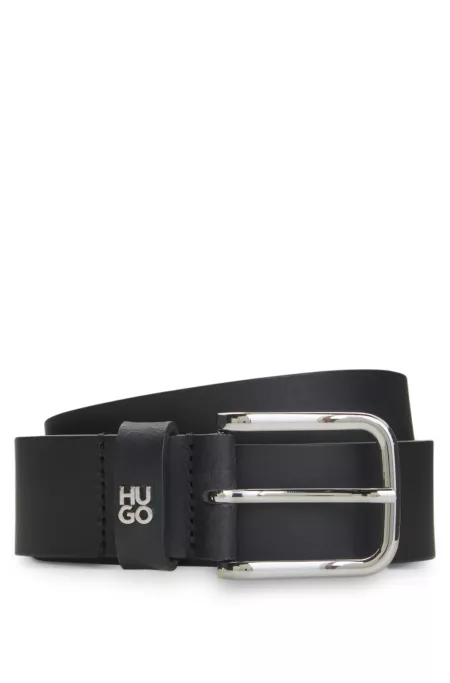 Ceinture en cuir italien avec garniture métallique à logo revisité