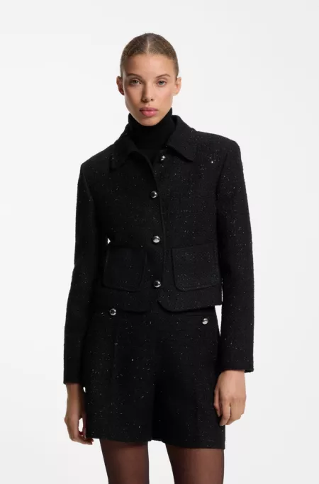 Veste courte à coupe carrée en tissu bouclette à sequins