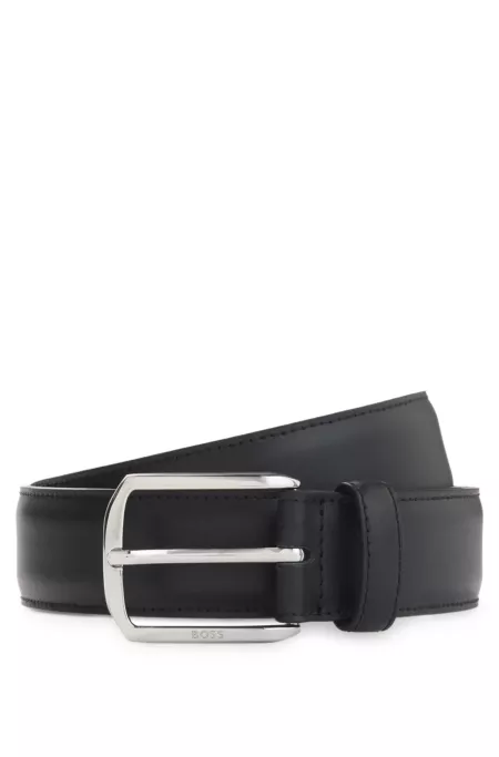 Ceinture en cuir avec boucle en métal argenté et Double B