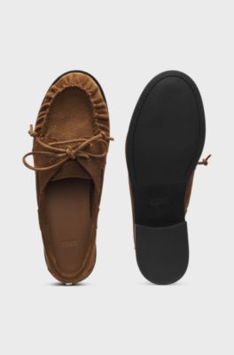 Suede moccasins with hand-stitched apron toe, Brown