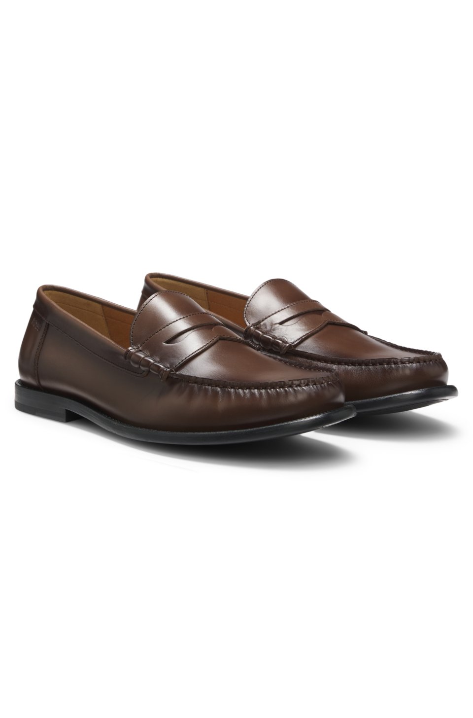 Leather moccasins with penny trim