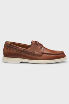 Made-in-Portugal leather boat shoes, Brown