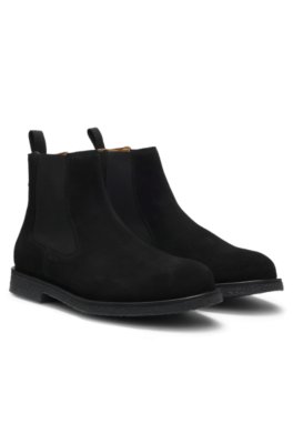 Chelsea boots in suede with signature-stripe stitching