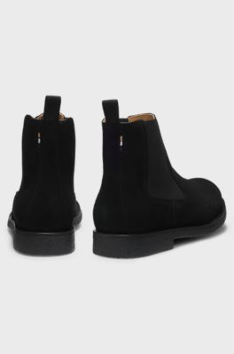 Chelsea boots in suede with signature-stripe stitching, Black