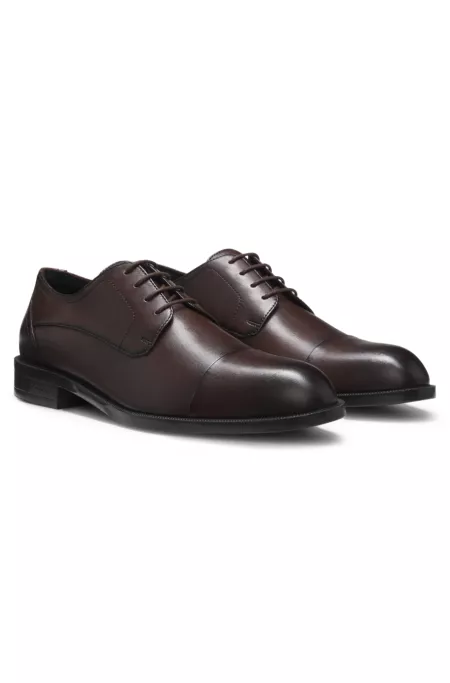 Leather Derby shoes with cap toe
