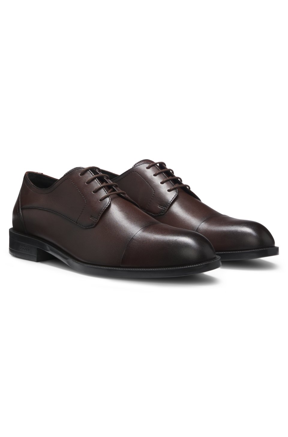 Leather Derby shoes with cap toe