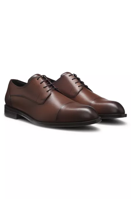 Leather Derby shoes with cap toe