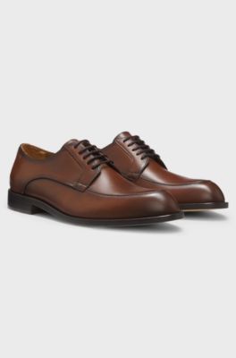Chaussures derby en cuir avec logo en relief, Marron