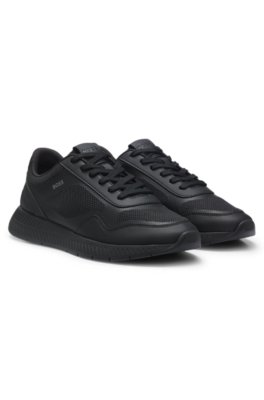 Mesh trainers with ribbed sole