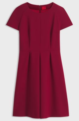 Short-sleeved dress in stretch fabric with pleated front, Dark Red