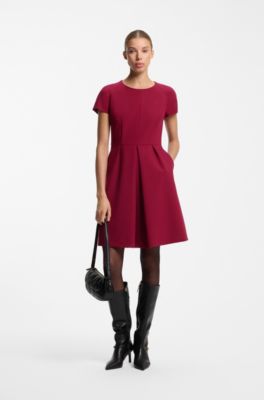 Short-sleeved dress in stretch fabric with pleated front, Dark Red