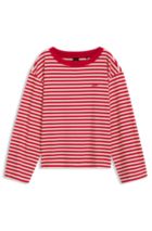 T-Shirts & Tops
