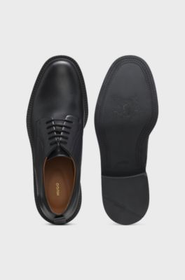 Derby shoes in leather with embossed logo, Black
