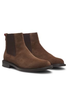 Chelsea boots in suede with embossed logo, Brown