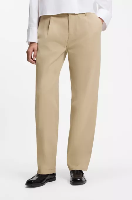 Baumwollhose mit niedrigem Bund und Gürteldetail aus Paracord