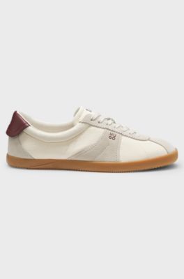 Lage sneakers met su&egrave;de details, Lichtbeige