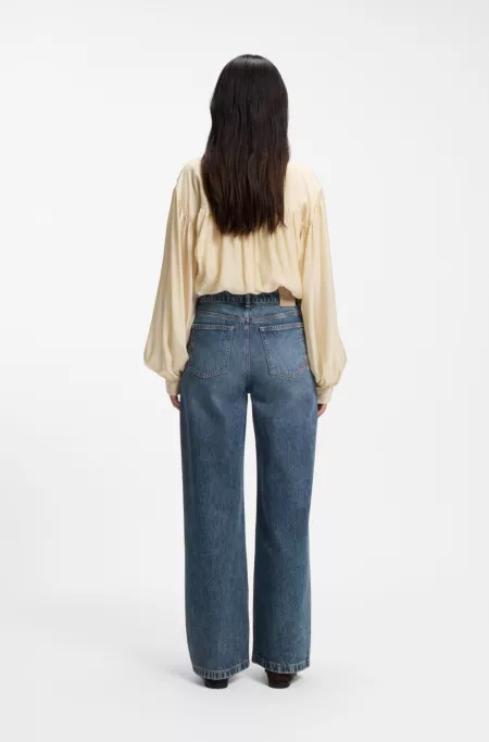 Wide-leg jeans in vintage-wash denim