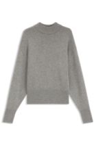 Sweaters & Cardigans