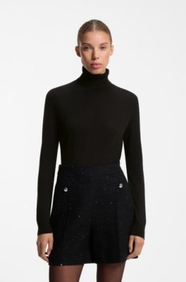 Rollneck sweater in a wool blend with cashmere