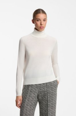 Rollneck sweater in a wool blend with cashmere