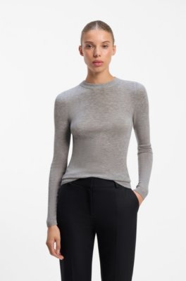 Slim-fit sweater in a wool blend with cashmere