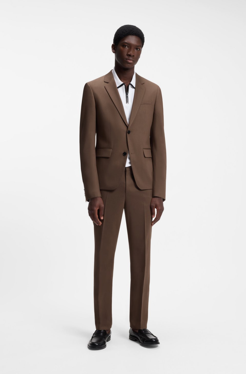 Two-piece slim-fit suit in performance-stretch twill