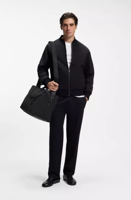 BOSS x ASTON MARTIN sac de voyage avec logo spécial