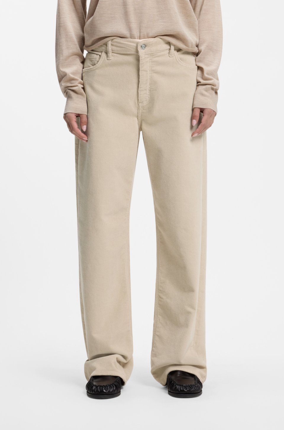 Wide-leg jeans in comfort-stretch corduroy denim