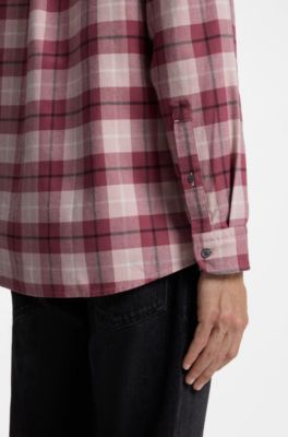 Regular-fit button-down shirt in checked cotton flannel, Red Patterned