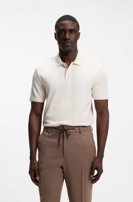 Polo shirt crafted from cotton and wool