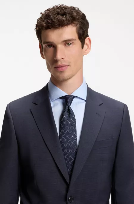 Two-piece slim-fit suit in virgin wool