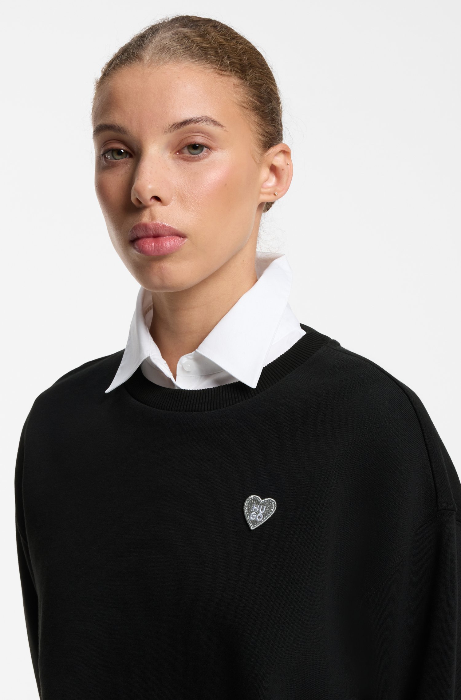 Hugo Cotton sweatshirt with glitter-heart logo badge dam – bild 3
