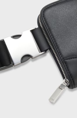 Umh&auml;ngetasche mit geb&uuml;rsteten, silberfarbenen Metalldetails, Schwarz