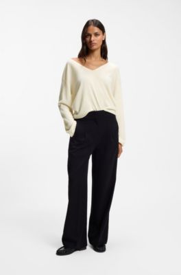 V-neck sweater in cashmere and wool, Natural