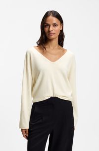 V-neck sweater in cashmere and wool, Natural