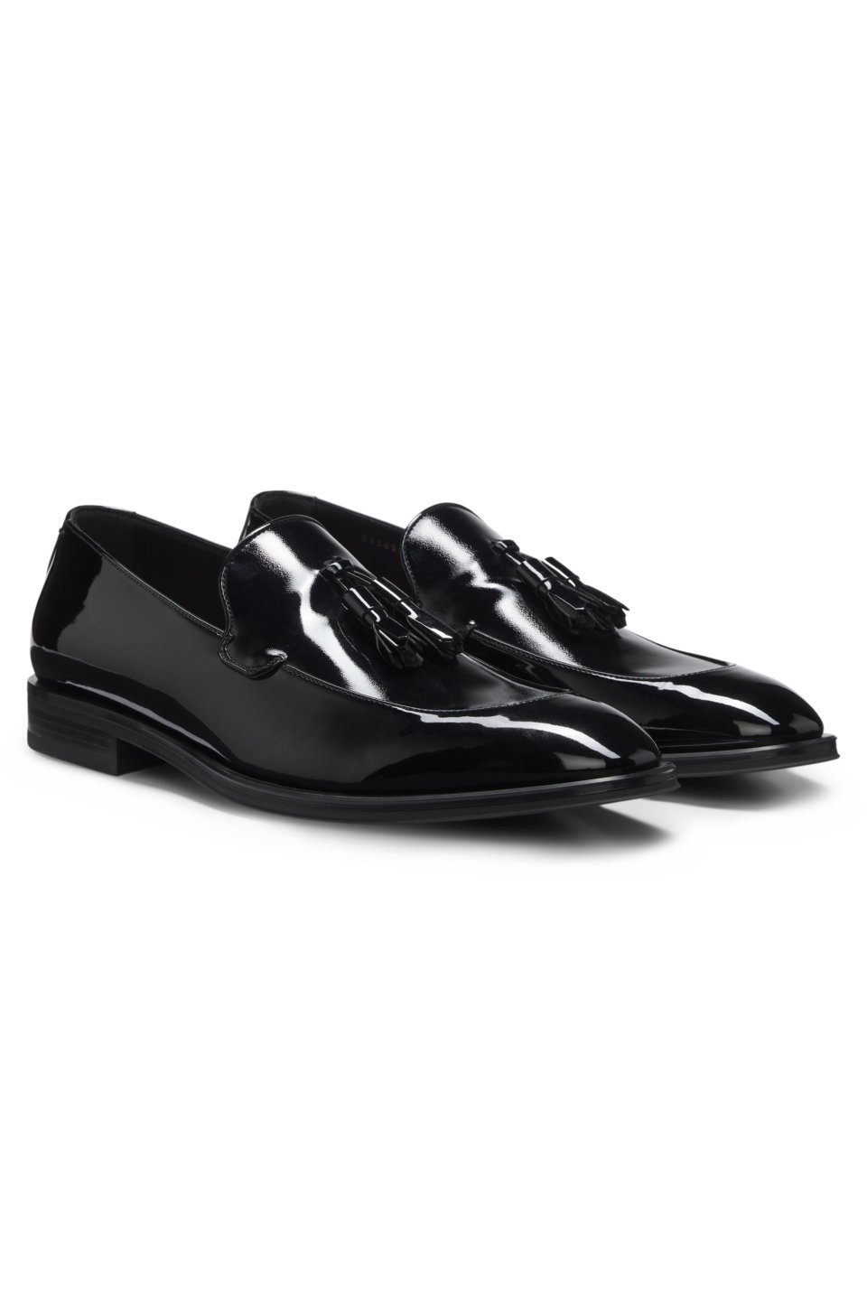Tassel loafers in patent faux leather