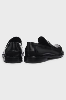 Brush-off leather college loafers made in Italy, Black