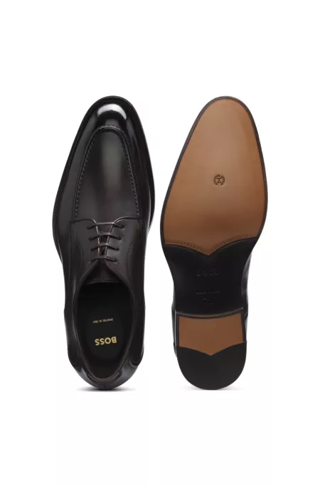 Derbies en cuir brossé à semelle en cuir