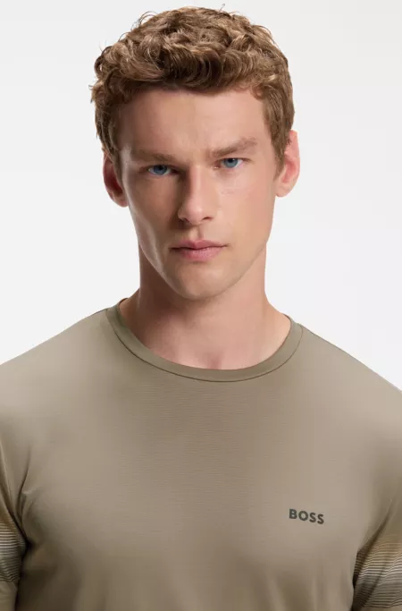 Active slim-fit T-shirt with sleeve stripes