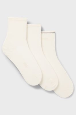 Three-pack of quarter-length socks with branding, Natural