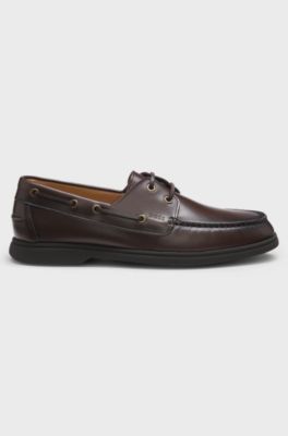 Boat shoes in leather with embossed logo, Dark Brown