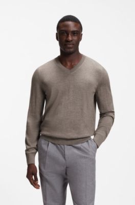 V-neck sweater in extra-fine merino wool, Brown