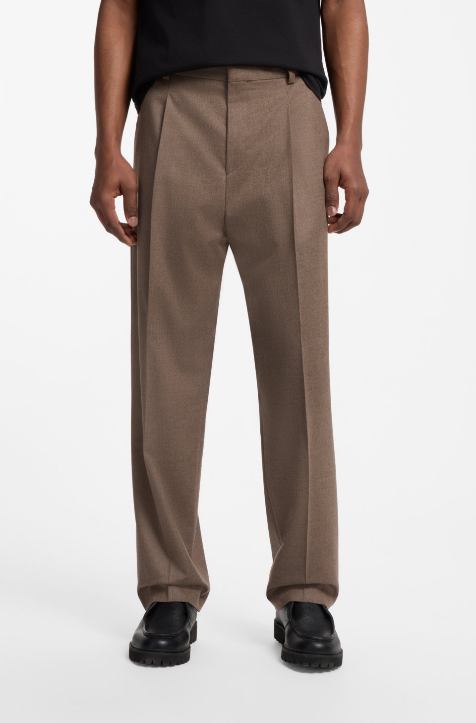 Stretch-flannel trousers in a modern fit